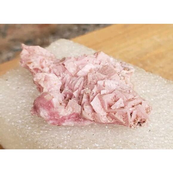 Rhodocrosite Crystal Cluster Silverton, Colorado, USA 38g Estate Specimen - Picture 7 of 10